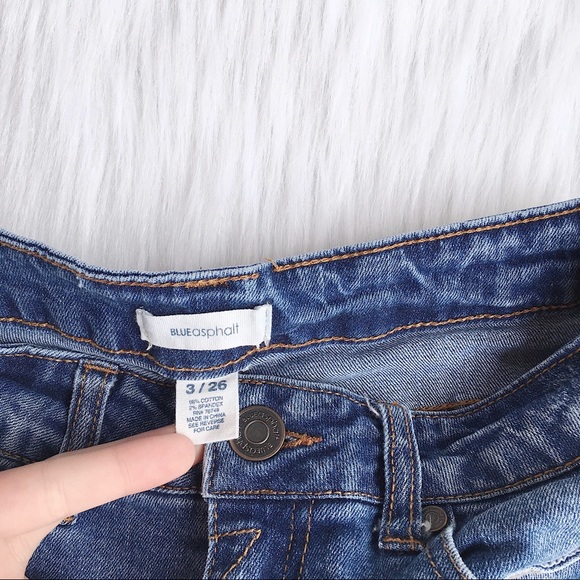 denim blue distressed cutoff shorts - Picture 2 of 3